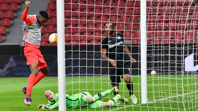 世界杯高清直播-秦游夏：德国门将后继乏人，练脚法真比练扑救重要？